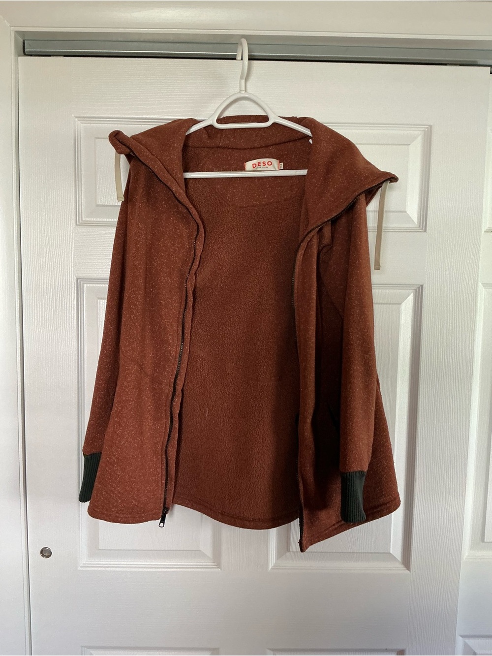 DESO Women's Small Batch Full Zip Fleece